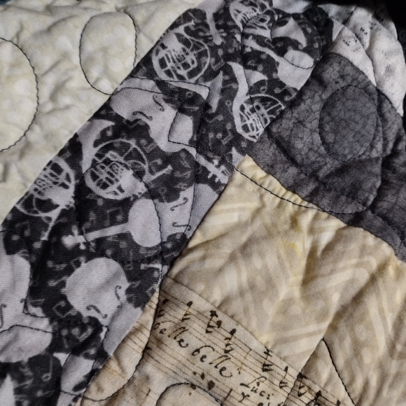 Music City Nashville TN Quilted Blanket custom unique twin /Lap 70×50 - Picture 12 of 13